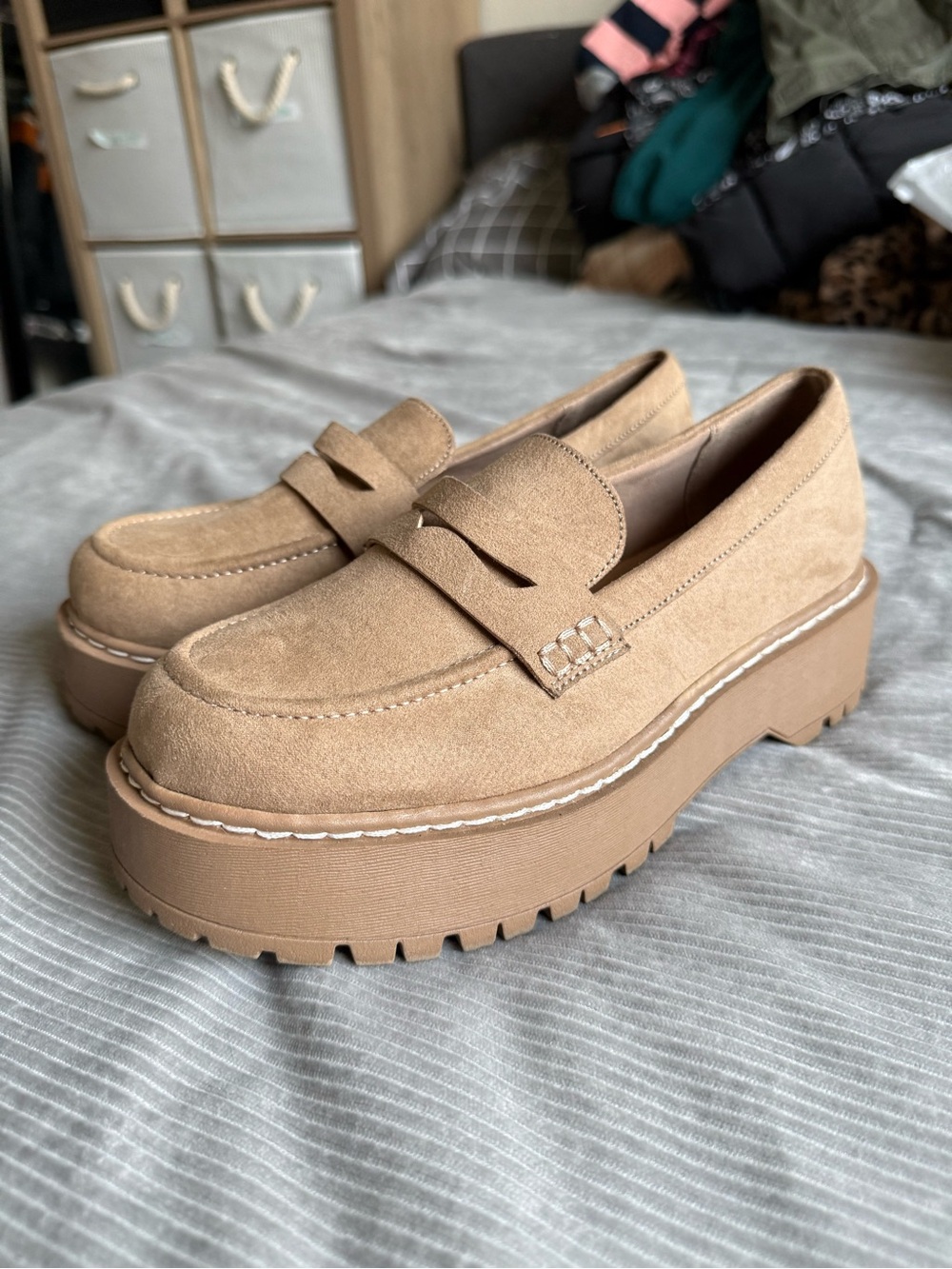 Torrid Tan Suede Chunky Platform Penny Loafers Size 7.5 WW